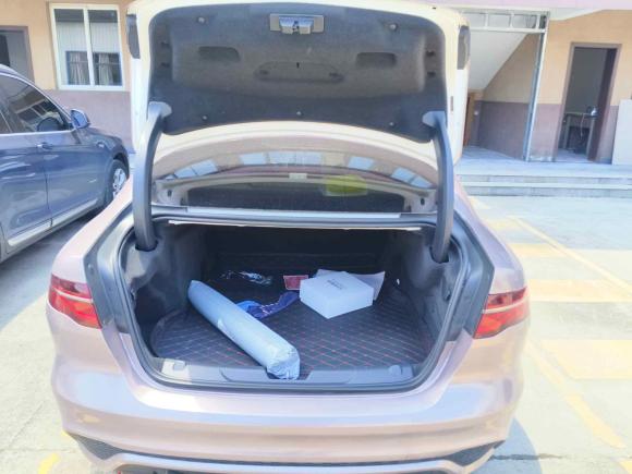 [常州·苏D] 二手捷豹捷豹XEL2020款 2.0T 200PS R-DYNAMIC S进取运动版