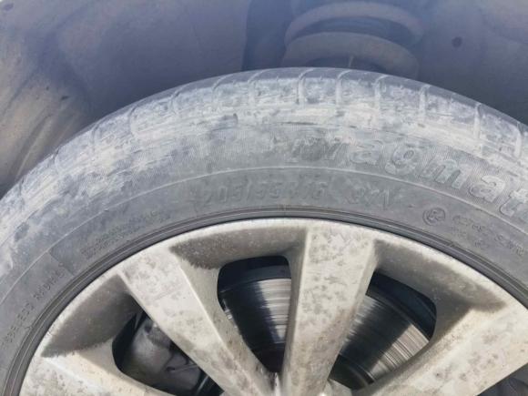 [苏州·苏U] 二手荣威荣威i62017款 20T 自动旗舰版