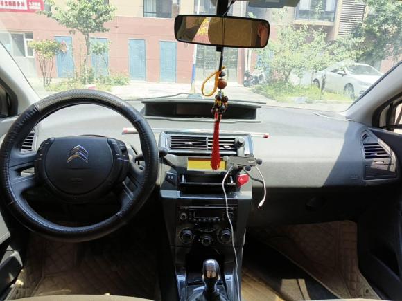 [青岛·鲁B] 二手雪铁龙世嘉2016款 经典 三厢 1.6L 手动品尚型