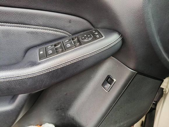 [广州·湘D] 二手奔驰奔驰M级2012款 ML 350 动感型