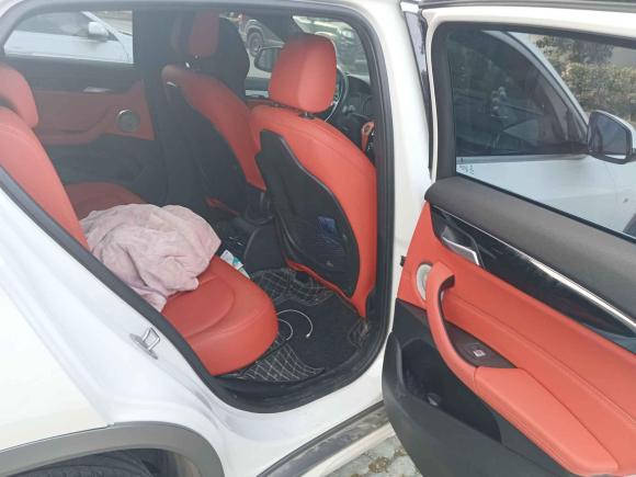 [苏州·苏U] 二手宝马宝马X22021款 sDrive25i 领先型M越野套装