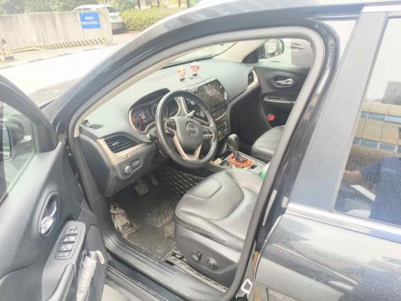 [宁波·浙B] 二手Jeep自由光2017款 2.4L 领先版