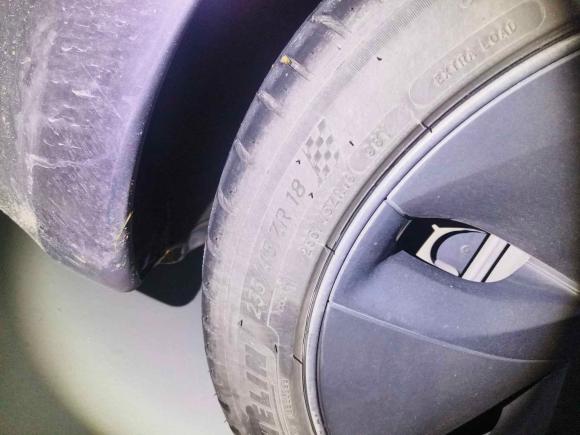 [深圳·粤B] 二手特斯拉Model 32020款 改款 长续航后轮驱动版