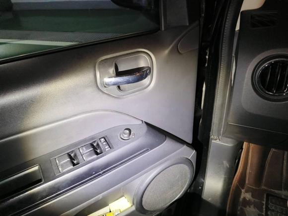 [南通·苏F] 二手Jeep指南者2013款 2.0L 两驱运动版