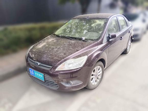 福特福克斯2013款 三厢经典 1.8L 自动基本型「杭州二手车」「天天拍车」