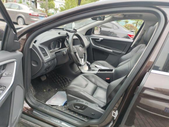 [上海·沪D] 二手沃尔沃沃尔沃XC602017款 T5 AWD 智远版