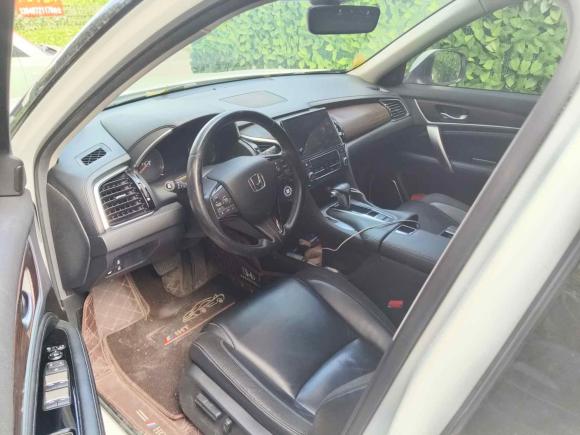 [广州·粤A] 二手本田冠道2017款 240TURBO 两驱尊享版