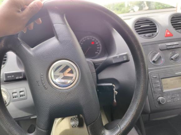 [上海·沪F] 二手大众开迪2005款 1.6L 功能型5座