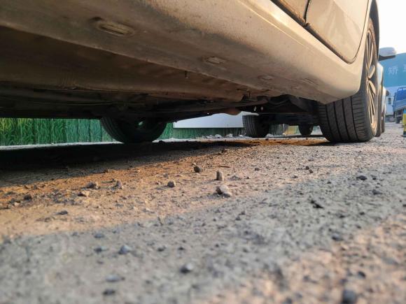 [济南·鲁A] 二手荣威荣威i62018款 20T 自动旗舰版