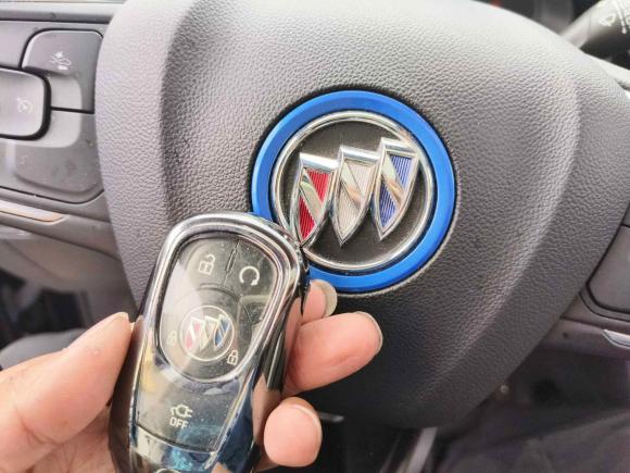 [上海·沪A] 二手别克微蓝72020款 652E 互联智慧型