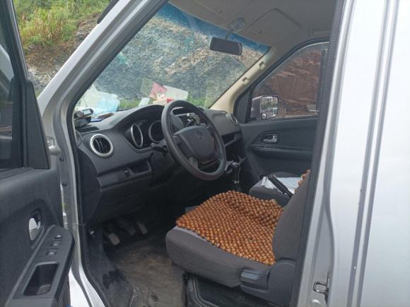 [深圳·粤B] 二手长安凯程睿行M602019款 1.5L标准型国VI 5/6座DAM15KR