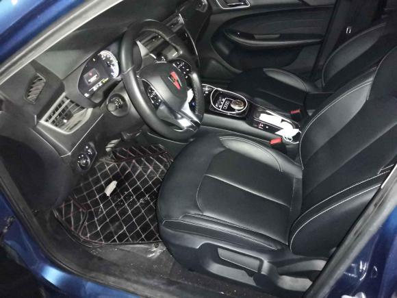 [广州·粤A] 二手荣威荣威Ei52018款 互联网豪华版