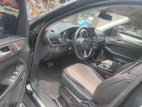[深圳·黑A] 二手奔驰奔驰GLE2016款 GLE 400 4MATIC