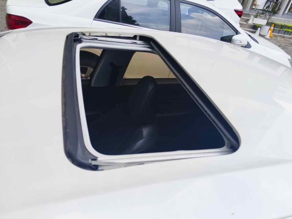 [苏州·苏U] 二手标致标致3082016款 1.6L 自动豪华版