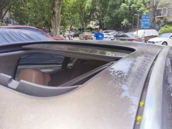 [南京·苏A] 二手宝马宝马7系2014款 730Li 臻享型