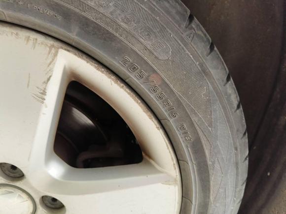 [南通·苏F] 二手大众途安2011款 1.4T DSG智雅版5座