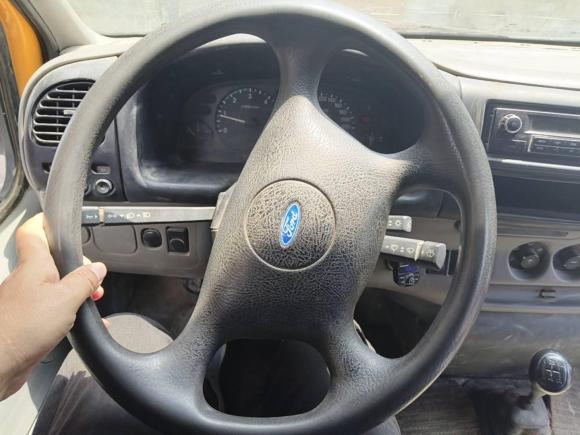 [上海·沪B] 二手福特经典全顺2013款 2.8T改款柴油厢式运输车短轴中顶JX493ZLQ4