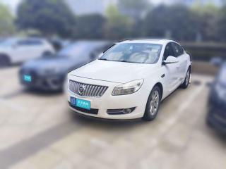 别克君威2012款 2.0L 舒适版