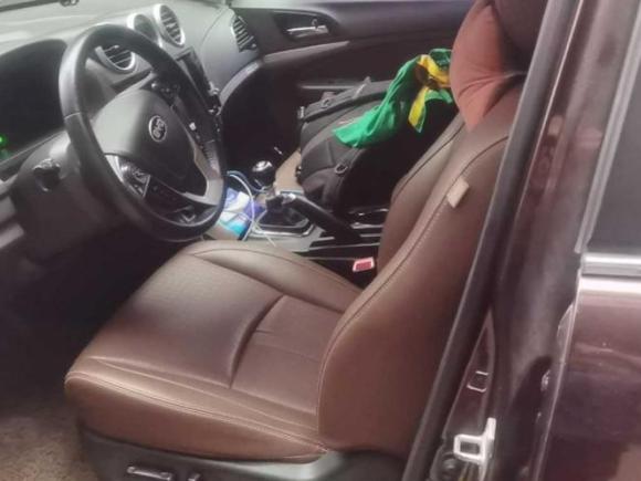 [佛山·粤E] 二手比亚迪比亚迪S72015款 1.5T 升级版 手动豪华型