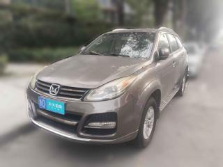 江铃驭胜S3502014款 2.4T 自动两驱柴油豪华天窗版5座