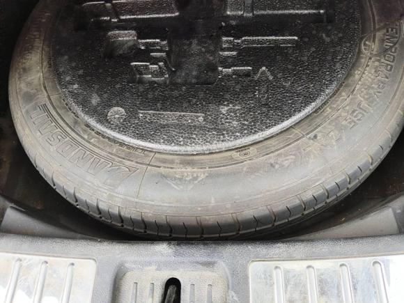 [西安·陕A] 二手众泰众泰T7002017款 1.8T 双离合旗舰型