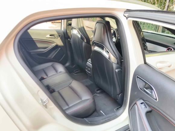 [上海·沪F] 二手奔驰奔驰GLA AMG2015款 AMG GLA 45 4MATIC