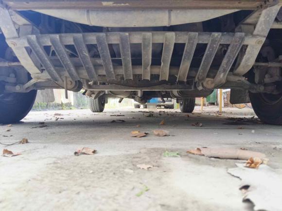 [武汉·鄂W] 二手依维柯依维柯得意2012款 2.5T-A35物流1版中顶