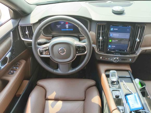 [义乌·浙G] 二手沃尔沃沃尔沃S902023款 B5 智远豪华版