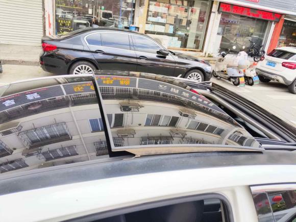 [温州·浙C] 二手起亚起亚K52014款 2.0L 自动LUXURY