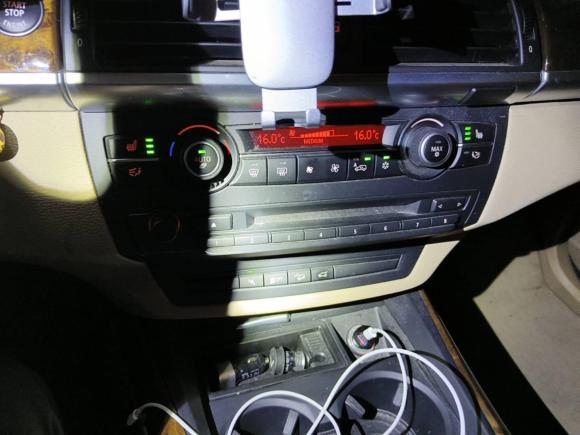 [上海·沪N] 二手宝马宝马X52013款 xDrive35i 领先型