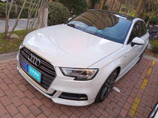 奥迪奥迪A32017款Limousine35TFSI运动型