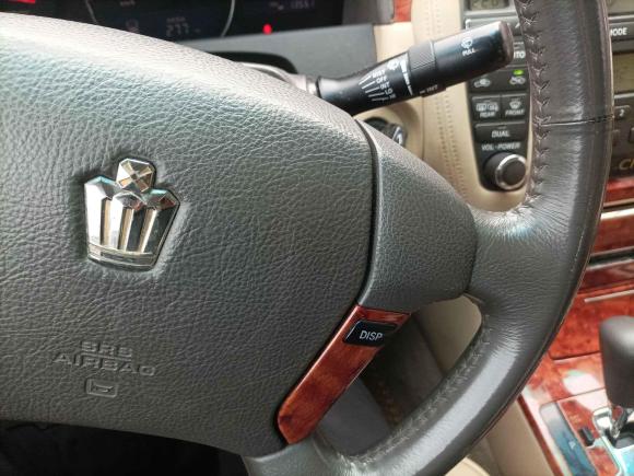 [义乌·浙G] 二手丰田皇冠2006款 2.5L Royal 真皮版