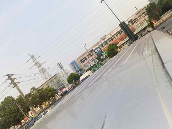 [常州·苏D] 二手福田图雅诺2019款 2.5T 多功能加长轴中顶5-7座4J25TC3