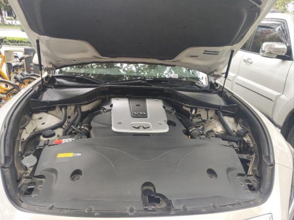 [西安·陕A] 二手英菲尼迪英菲尼迪Q702017款 Q70L 2.5L 精英版