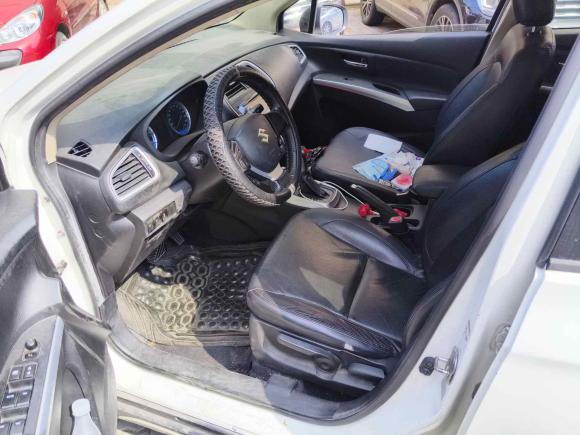 [青岛·鲁B] 二手铃木锋驭2014款 1.6L CVT两驱精英型