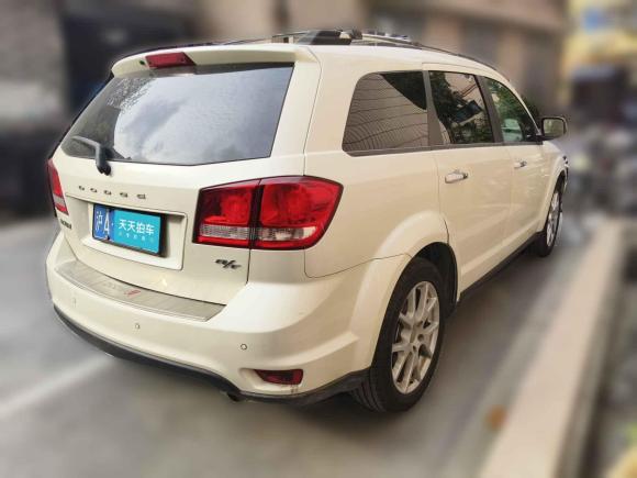 [上海·沪A] 二手道奇酷威2013款 2.4L 两驱尊尚版