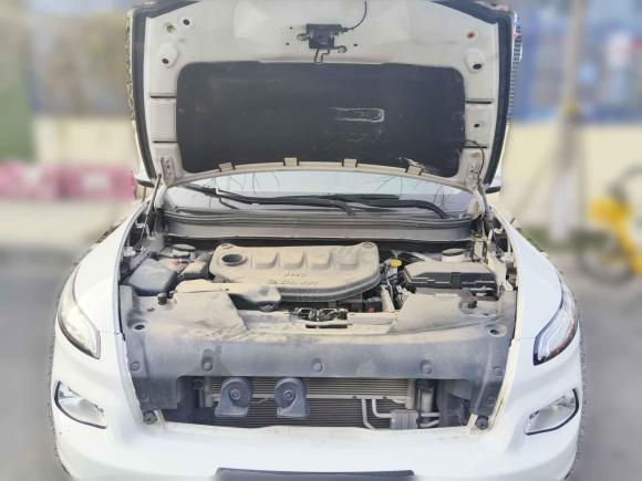 [成都·川A] 二手Jeep自由光2017款 2.0L 优越版