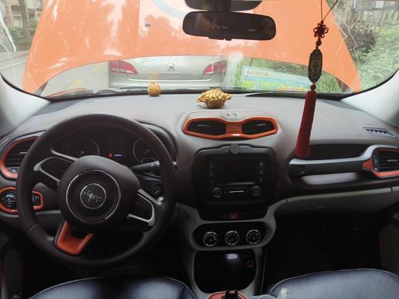 [南通·苏F] 二手Jeep自由侠2017款 180T 自动高能版