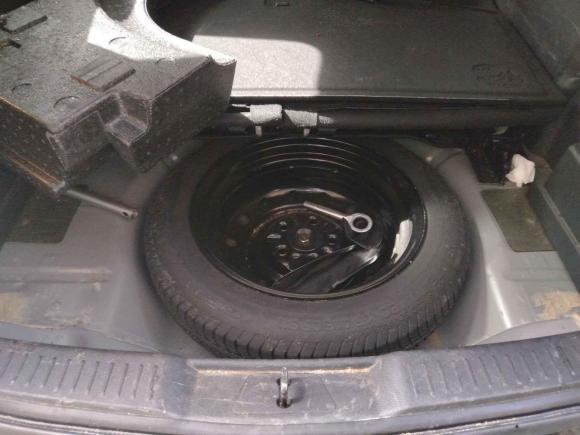 [宁波·浙B] 二手海马福美来MPV2017款 六座版 1.5T 自动适·畅型