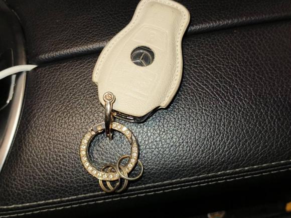 [济南·鲁A] 二手奔驰奔驰C级2016款 C 180 旅行轿车