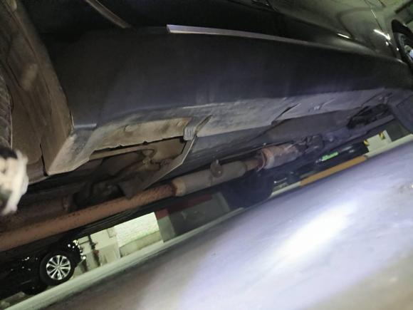 [上海·沪L] 二手现代北京现代ix352010款 2.0L 自动两驱精英版GLS