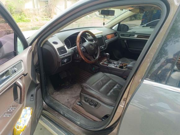 [合肥·皖A] 二手大众途锐2011款 3.0TDI 柴油舒适型