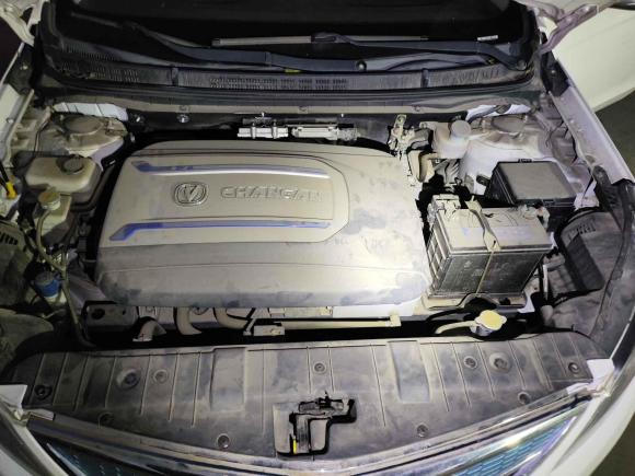 [青岛·鲁B] 二手长安逸动新能源2016款 纯电动豪华型