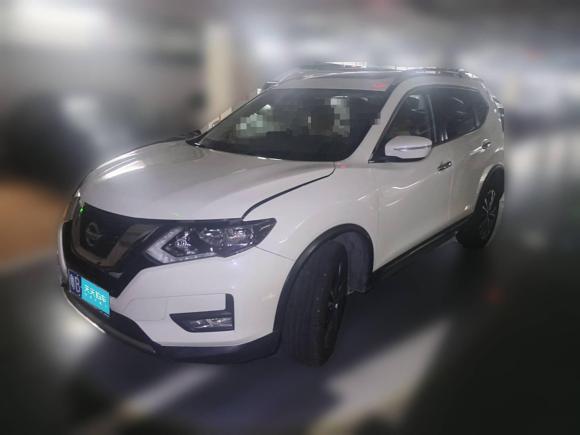 [深圳·粤B] 二手日产奇骏2017款 2.5L CVT领先版 4WD