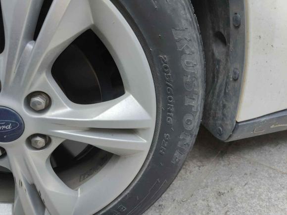 [温州·浙C] 二手福特福克斯2018款 两厢经典 1.6L 自动舒适型智行版