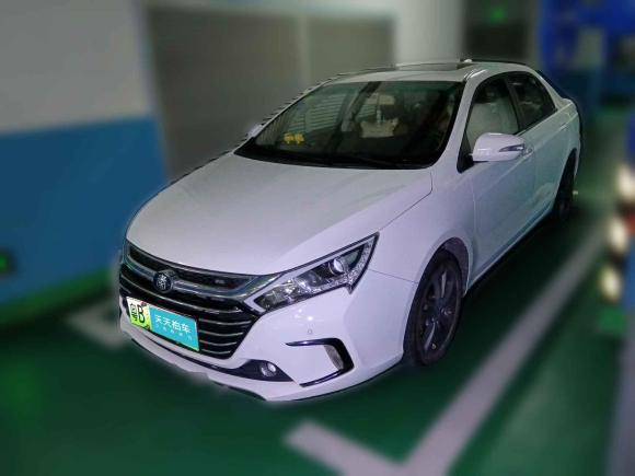 比亚迪秦新能源2017款 1.5T 尊贵型「深圳二手车」「天天拍车」