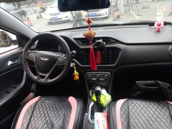 [成都·川A] 二手奇瑞瑞虎3x2018款 1.5L 自动精英版