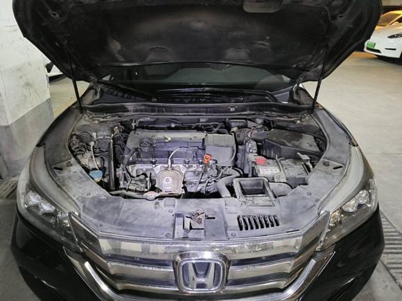 [上海·浙B] 二手本田雅阁2015款 2.4L EX 豪华版