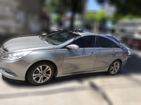 [南昌·赣A] 二手现代索纳塔2011款 2.0L 自动领先版