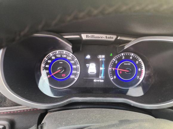 [青岛·鲁B] 二手中华中华V32016款 1.5L 手动智能型